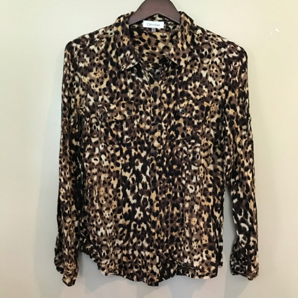 Leopard print button down - Picture 1 of 6